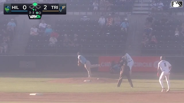 Randy De Jesus singles on a line drive to center fielder Slade Caldwell. Harold Coll scores.