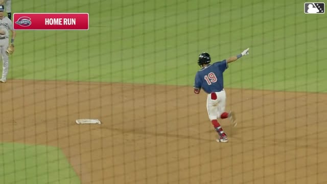 Franklin Arias' three-run home run