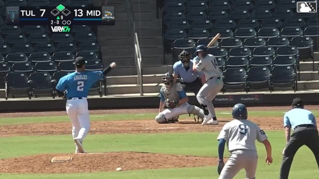 Elijah Hainline singles on a ground ball to left fielder Clark Elliott. Chris Newell scores. Logan Wagner to 2nd.
