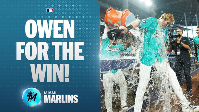 Owen Caissie's first HR as a Marlin is a walk-off!