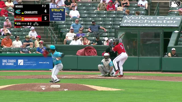 Seaver King homers (9) on a line drive to right field.