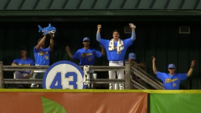 Myrtle Beach erupts for 11 runs in the 7th