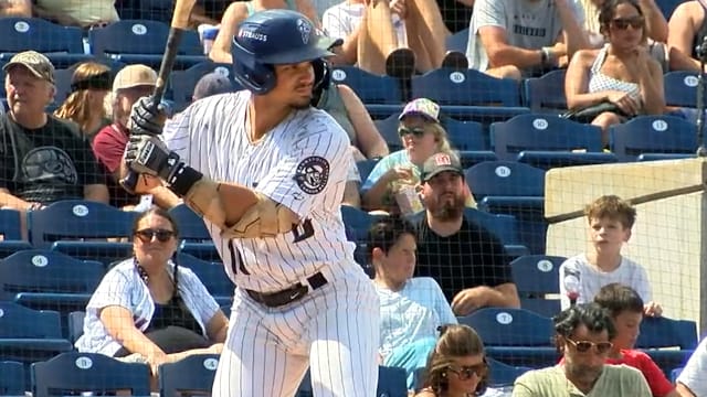 Alexander Albertus's four hit, six RBIs