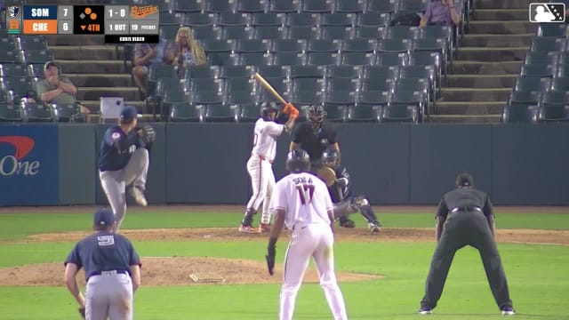 Aron Estrada homers (4) on a fly ball to right field. Thomas Sosa scores. Anderson De Los Santos scores.