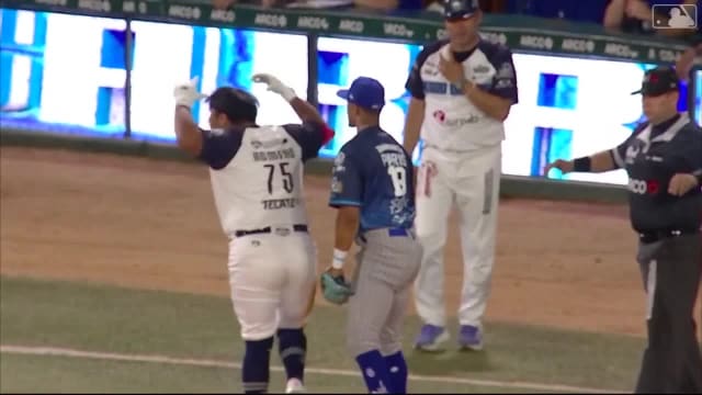 Yael Romero's two-run triple