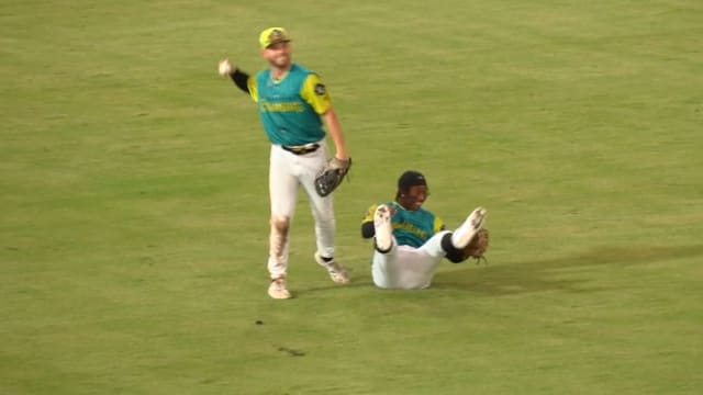 Antonio Pimentel's diving catch