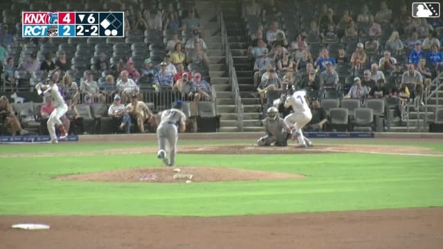 Juan Flores doubles (4) on a sharp line drive to left fielder Carter Trice. Jake Munroe scores.