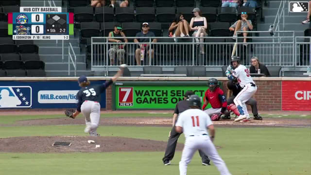 Paxton Kling singles on a soft fly ball to left fielder Wuilfredo Antunez. Evan Morrison scores.