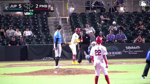 Yairo Padilla doubles (7) on a fly ball to center fielder Andres Valor. Sebastian Dos Santos scores.