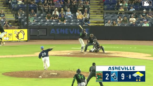 Wyatt Sanford singles on a line drive to right fielder Nehomar Ochoa Jr. Jhonny Severino scores. Camden Janik to 3rd. Wyatt Sanford to 2nd.