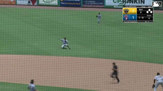 Jeral Toledo's diving play 