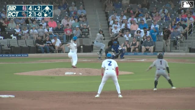 Braden Montgomery doubles (2) on a line drive to left fielder Wade Meckler. Rikuu Nishida scores.