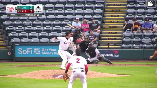 Thomas Sosa singles on a line drive to center fielder Lonnie White Jr. Victor Figueroa scores.