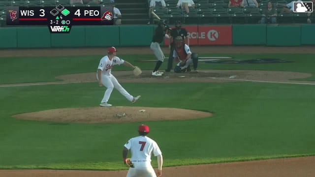 Braylon Payne homers (16) on a fly ball to center field. Tyler Rodriguez scores.