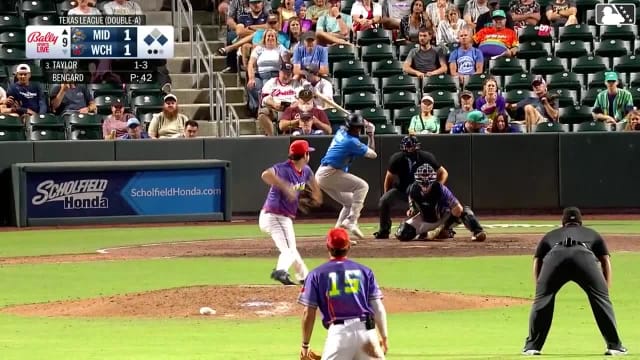 Devin Taylor singles on a line drive to right fielder Garrett Spain. Clark Elliott scores. Bobby Boser to 2nd.
