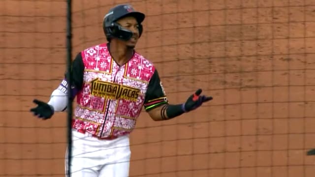 Hendry Mendez's two-homer day