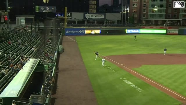 Max Burt's running throw