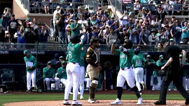 Michael Arroyo's two-run homer