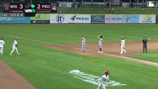 Jesús Made runs out triple