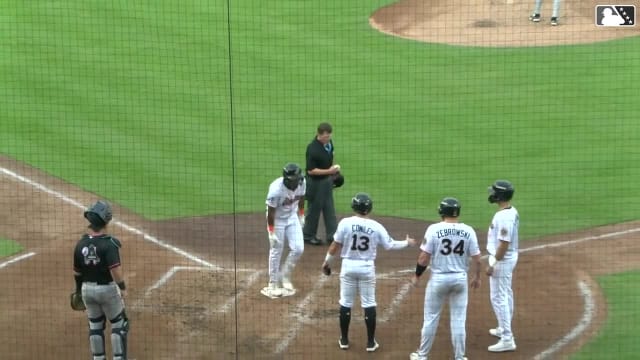 E.J. Exposito's grand slam