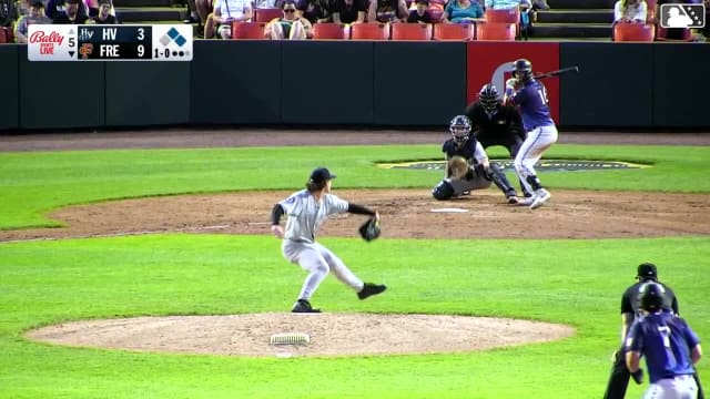Colin Yeaman doubles (6) on a line drive to left fielder Josh Moylan. Vance Honeycutt scores. Leandro Arias to 3rd.