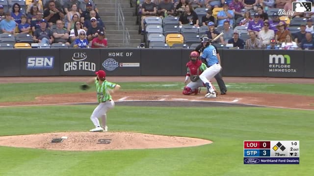 Ben Ross homers (11) on a fly ball to center field. Walker Jenkins scores.