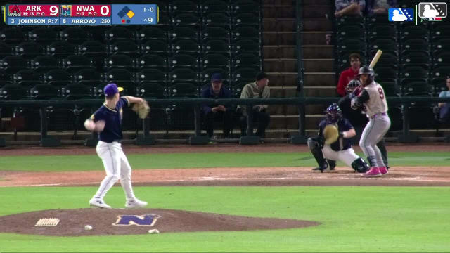Michael Arroyo homers (5) on a fly ball to left center field. Bill Knight scores.