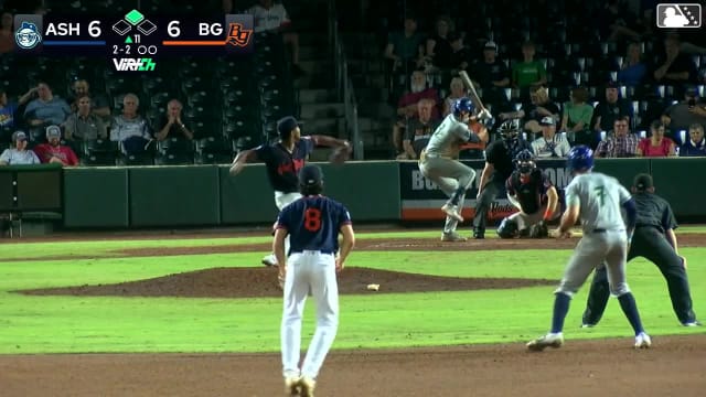 Xavier Neyens singles on a ground ball to catcher Nathan Flewelling. Caden Powell scores. Throwing error by catcher Nathan Flewelling.