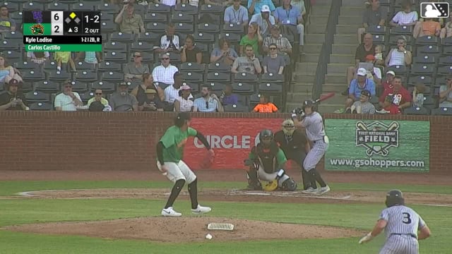 Kyle Lodise singles on a line drive to center fielder Edward Florentino. Ely Brown scores. Kyle Lodise to 2nd.