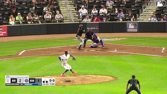 Braden Montgomery out on a sacrifice fly to center fielder Carter Trice. Jordan Sprinkle scores.