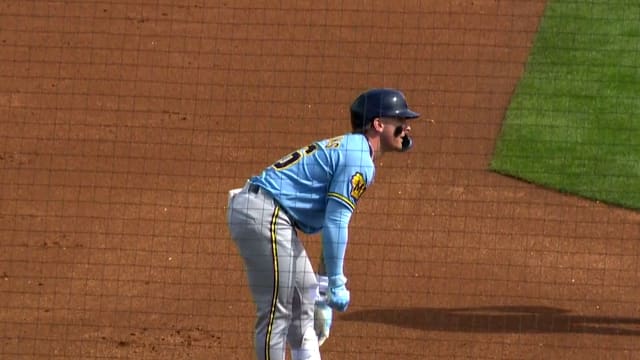 Jett Williams' two-run triple