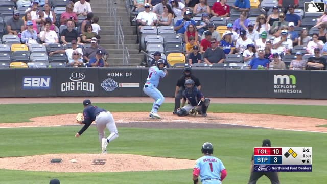 Emmanuel Rodriguez singles on a line drive to right fielder Justice Bigbie. Tanner Schobel scores. Ian Daugherty to 2nd.