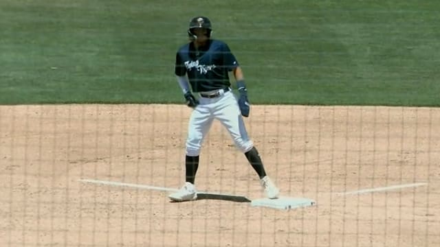 Franyerber Montilla's three hit, three steal game