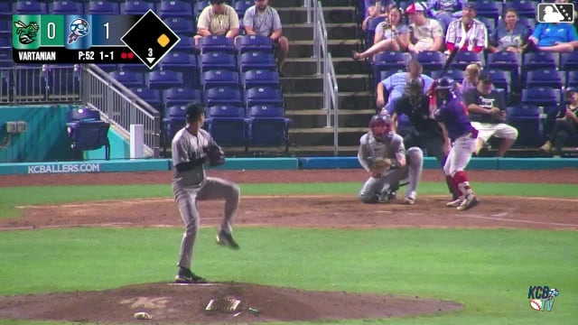 Javier Mogollon homers (6) on a fly ball to center field. Abraham Nunez scores.