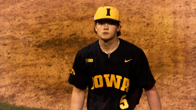 Iowa defeats Air Force 4-3 in Desert Invitational