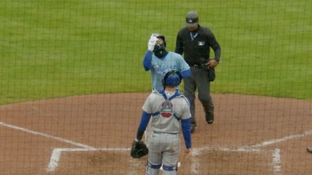 Michael Massey's solo homer