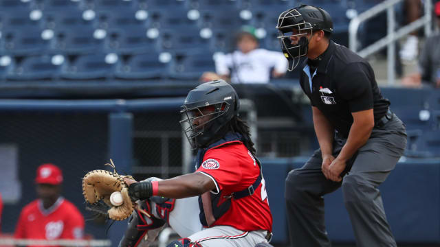 Sir Jamison Jones picks off the runner at first