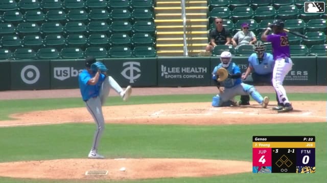 Quentin Young homers (5) on a fly ball to right field.