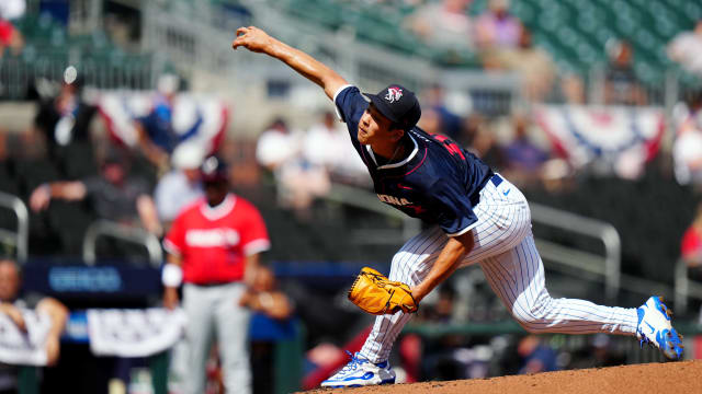 Jonah Tong's 1-2-3 inning