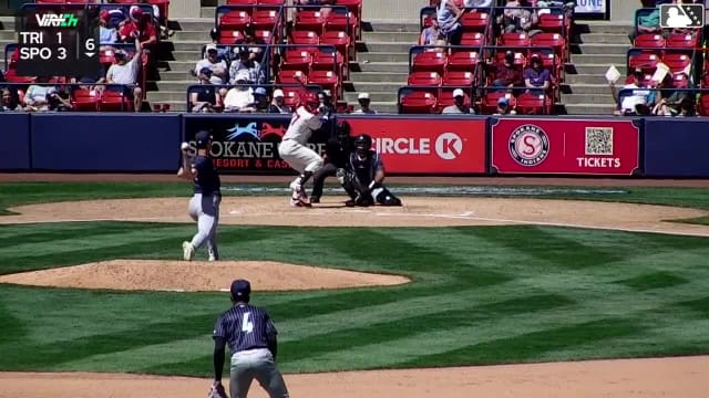 Max Belyeu homers (4) on a line drive to right center field.