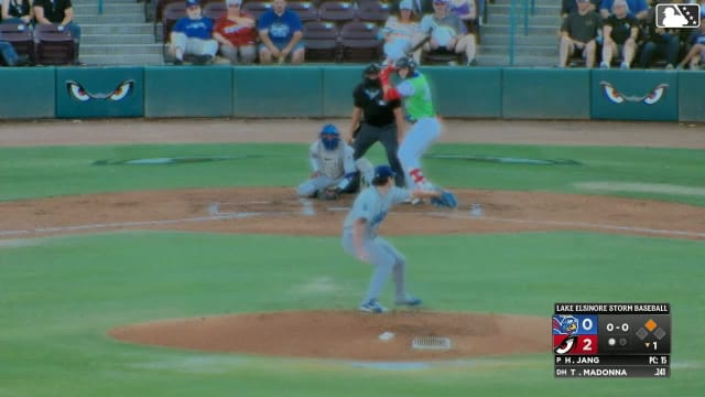 Truitt Madonna singles on a ground ball to center fielder Landyn Vidourek. Luke Cantwell scores. Yoiber Ocopio to 2nd.