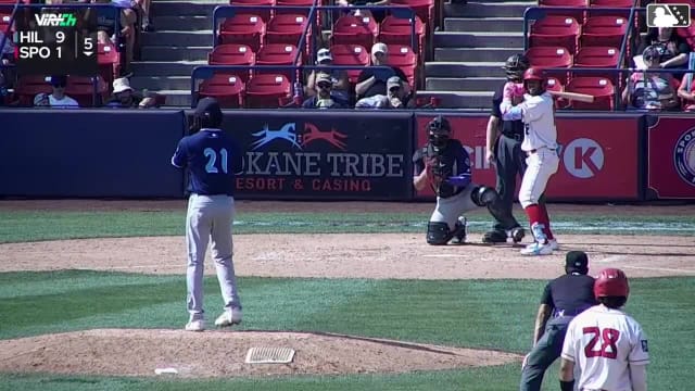 Wilder Dalis singles on a line drive to right fielder Abdias De La Cruz. Jacob Hinderleider scores. Juan Castillo to 3rd. Kelvin Hidalgo to 2nd.