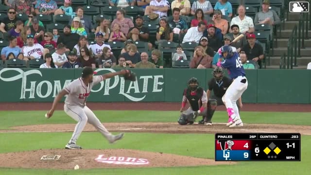 Eduardo Quintero doubles (11) on a line drive to center fielder Pedro Pineda. Jose Izarra scores. Charles Davalan scores.