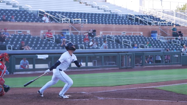 Josue Briceño lifts his third home run of the game