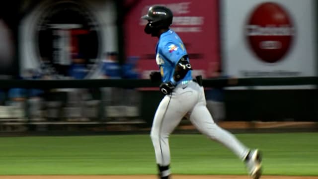 LuJames Groover's sixth homer of the year