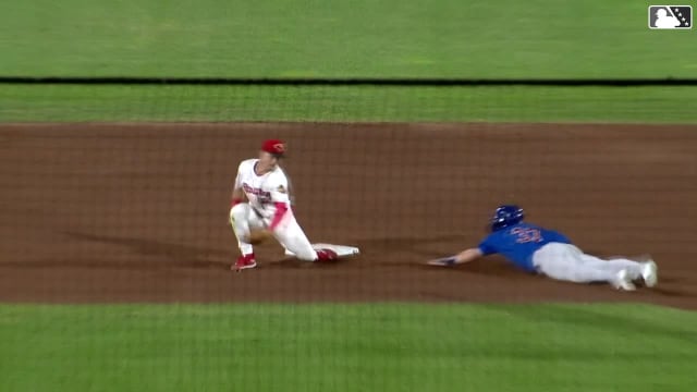 Matt Shaw steals 30th stolen base 