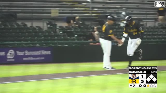 Edward Florentino's two-run homer (3)