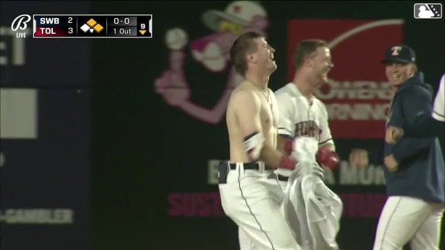Jace Jung wins game on a walk-off RBI single