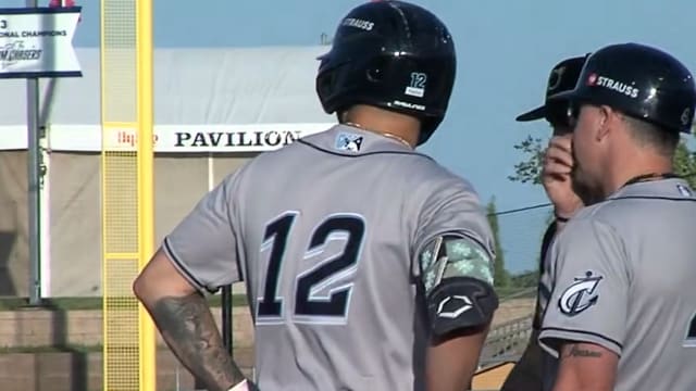 C.J. Kayfus racks up a four-hit game
