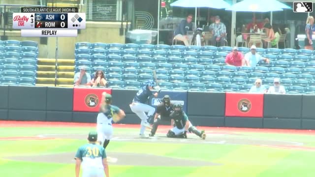 Xavier Neyens doubles (2) on a sharp line drive to right fielder Dallas Macias. Justin Thomas Jr. scores.